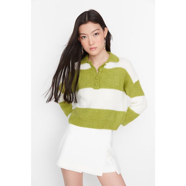 Trendyol Trendyol Green Collar Knitwear Sweater