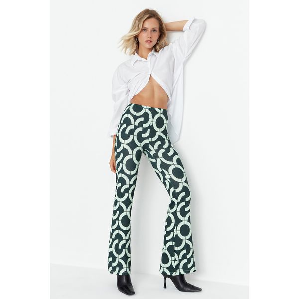 Trendyol Trendyol Green Printed Flare Knitted Trousers