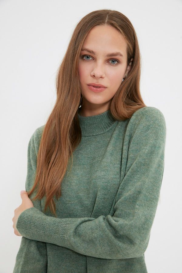 Trendyol Trendyol Green Stand Up Collar Knitwear Sweater