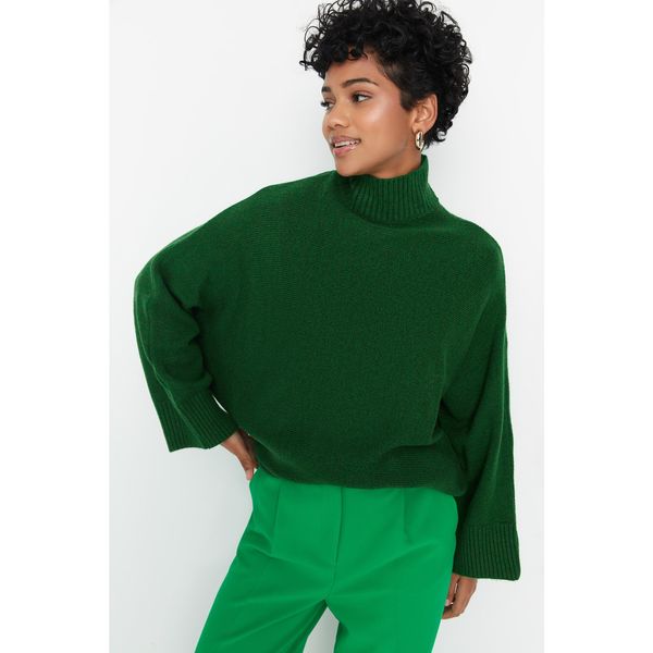 Trendyol Trendyol Green Standing Collar Bat Sleeve Knitwear Sweater