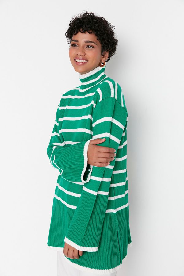 Trendyol Trendyol Green Striped Knitwear Sweater