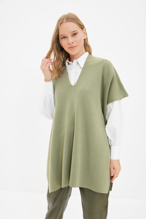 Trendyol Trendyol Green V Neck Knitwear Sweater