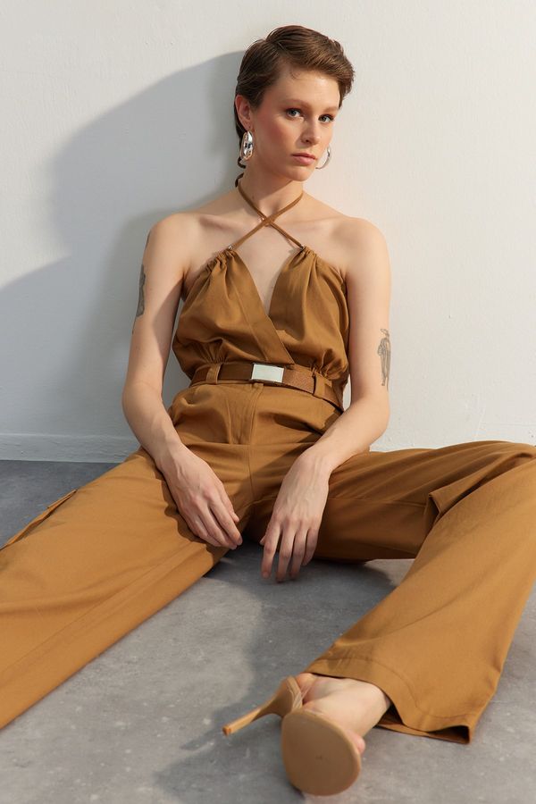 Trendyol Trendyol Jumpsuit - Brown - Relaxed fit