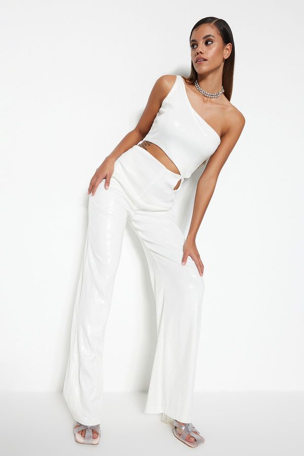 Trendyol Trendyol Jumpsuit - Ecru - Fitted