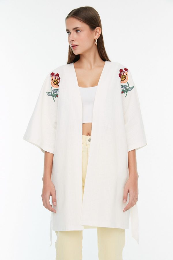 Trendyol Trendyol Kimono & Caftan - Beige - Oversize