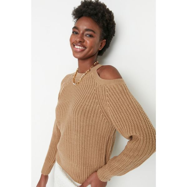 Trendyol Trendyol Light Brown Cut Out Detailed Knitwear Sweater