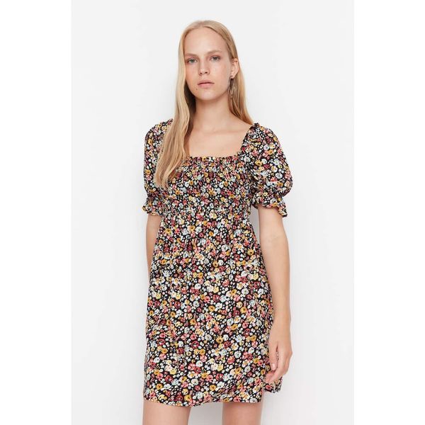 Trendyol Trendyol Multicolor Petite Floral Dress