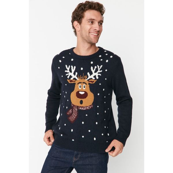 Trendyol Trendyol Navy Blue Men Regular Fit Crew Neck Deer Pattern Christmas Knitwear Sweater