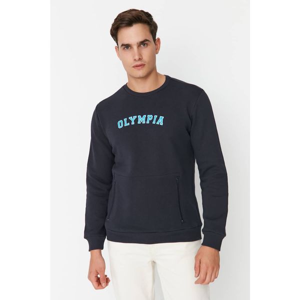 Trendyol Trendyol Navy Blue Men Regular Fit Crew Neck Slogan Printed Sweatshirt