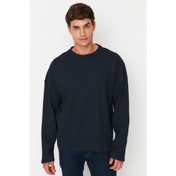 Trendyol Trendyol Navy Blue Men's Oversize Fit Crew Neck Stitching Detailed T-Shirt