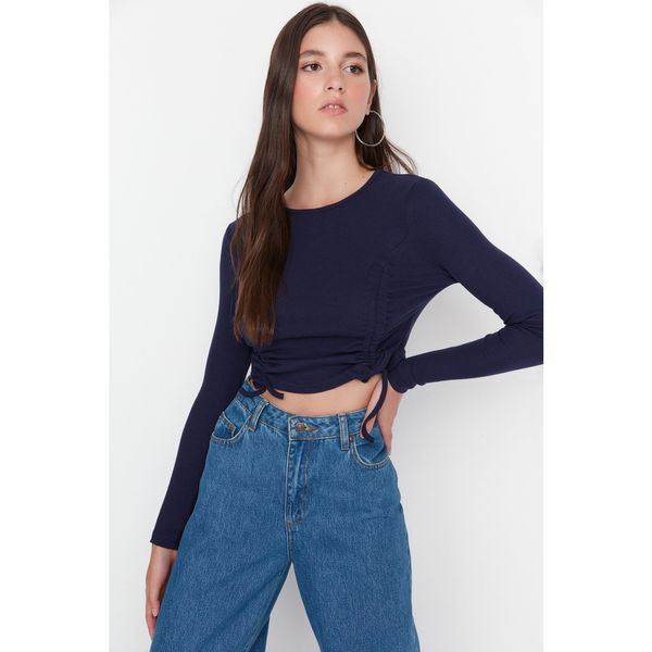 Trendyol Trendyol Navy Blue Ribbed and Gathered Crop Knitted Blouse