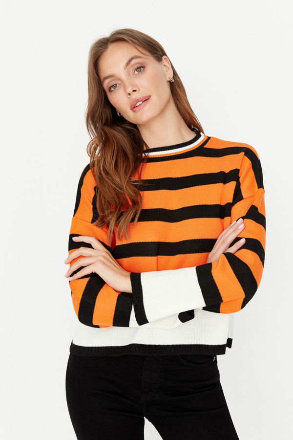 Trendyol Trendyol Orange Color Block Knitwear Sweater