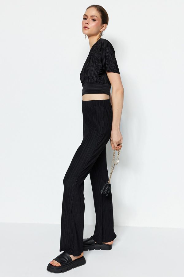 Trendyol Trendyol Pants - Black - Flare