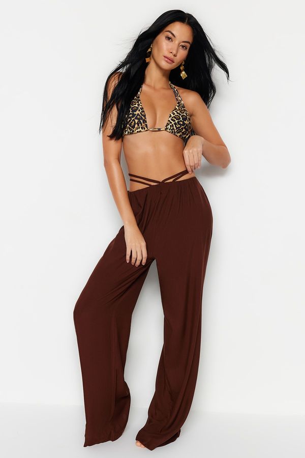 Trendyol Trendyol Pants - Brown - Straight