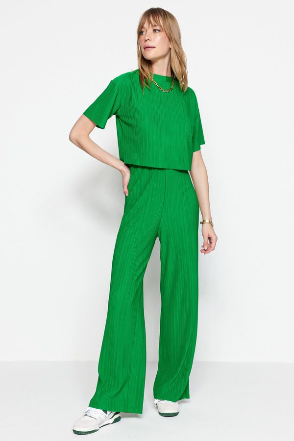 Trendyol Trendyol Pants - Green - Wide leg