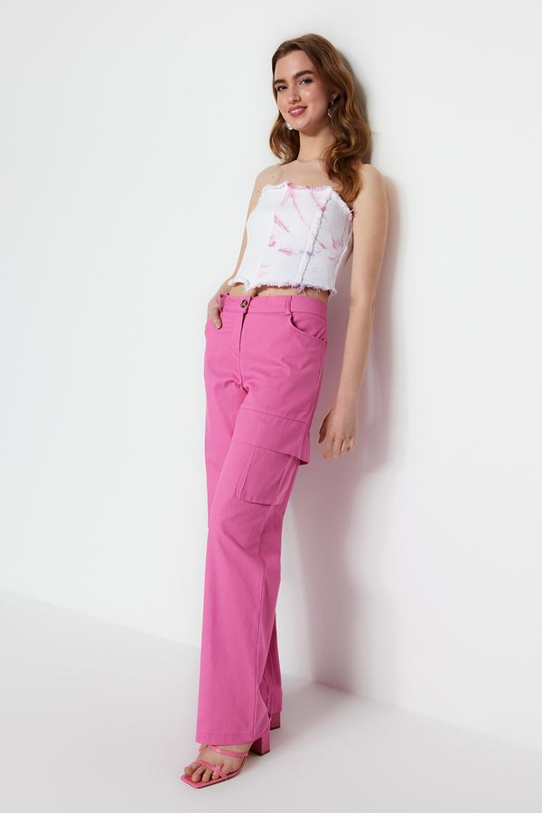 Trendyol Trendyol Pants - Pink - Straight