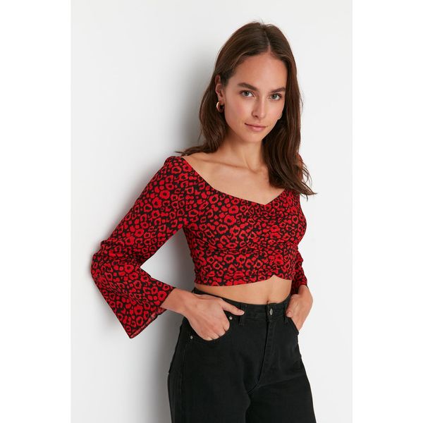 Trendyol Trendyol Red Patterned Crop Knitted Blouse