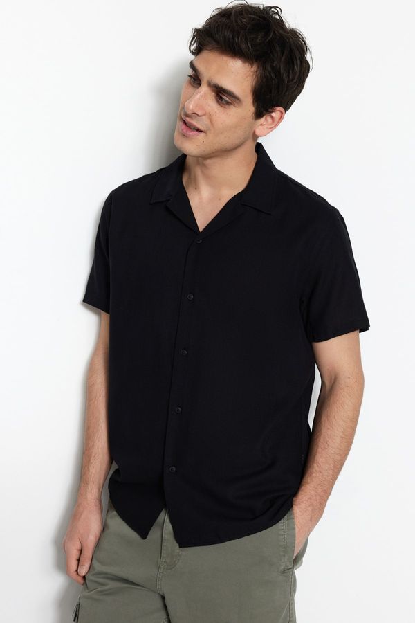 Trendyol Trendyol Shirt - Black - Relaxed fit