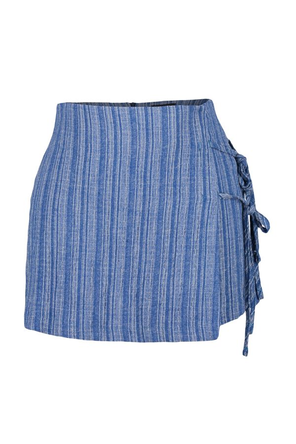 Trendyol Trendyol Shorts - Blue - High Waist