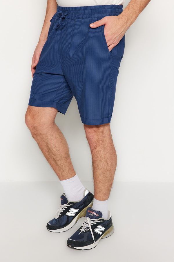 Trendyol Trendyol Shorts - Navy blue - Normal Waist