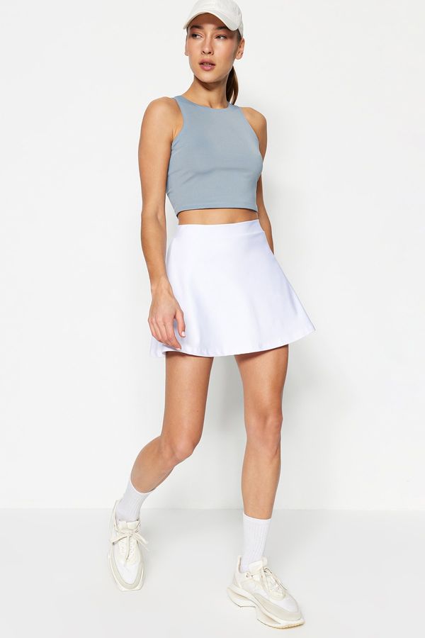 Trendyol Trendyol Shorts - White - Normal Waist