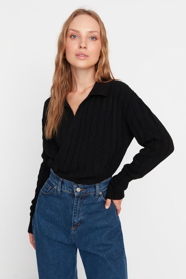 Trendyol Trendyol Sweater - Black - Regular fit