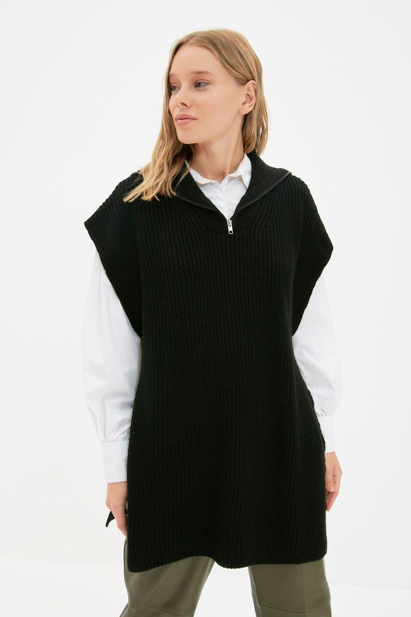 Trendyol Trendyol Sweater - Black - Regular fit