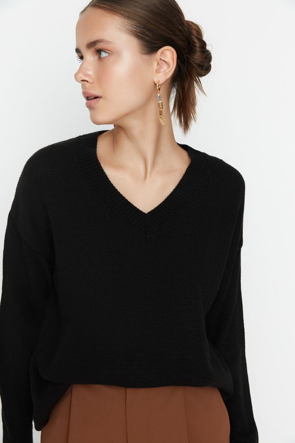 Trendyol Trendyol Sweater - Black - Regular fit