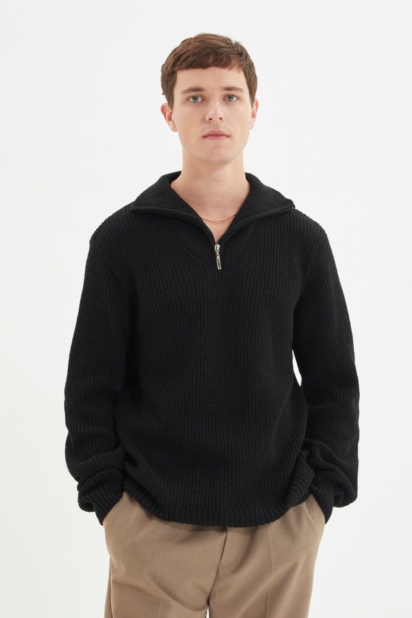 Trendyol Trendyol Sweater - Black - Regular fit