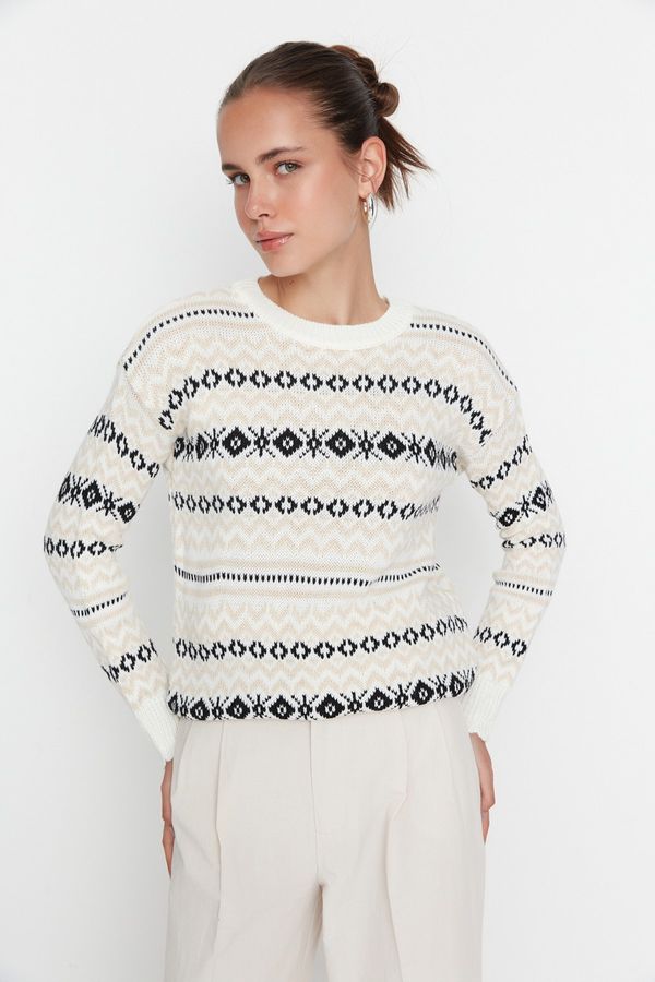 Trendyol Trendyol Sweater - Ecru - Regular fit