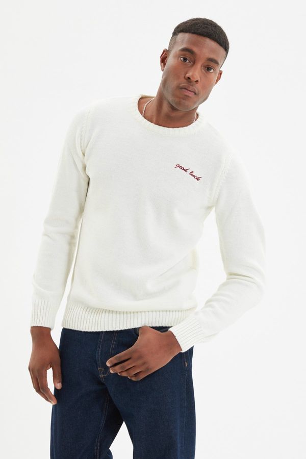 Trendyol Trendyol Sweater - Ecru - Slim Fit