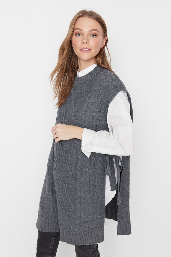 Trendyol Trendyol Sweater - Gray - Regular fit