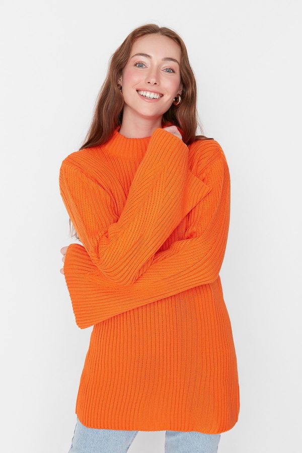 Trendyol Trendyol Sweater - Orange - Fitted