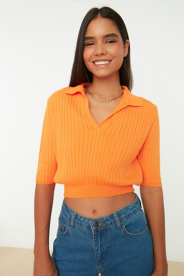 Trendyol Trendyol Sweater - Orange - Regular