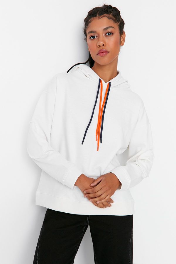 Trendyol Trendyol Sweatshirt - White - Regular fit