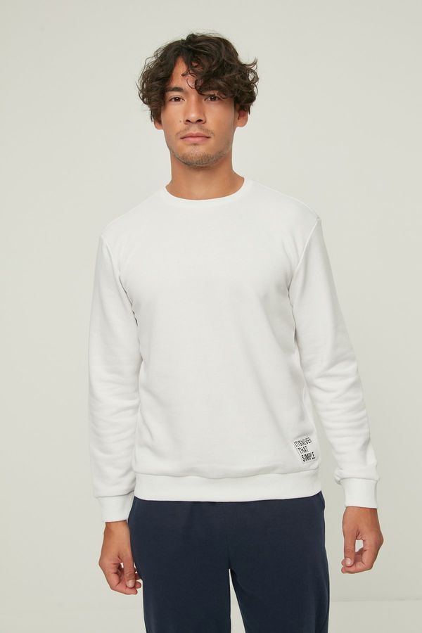 Trendyol Trendyol Sweatshirt - White - Regular fit