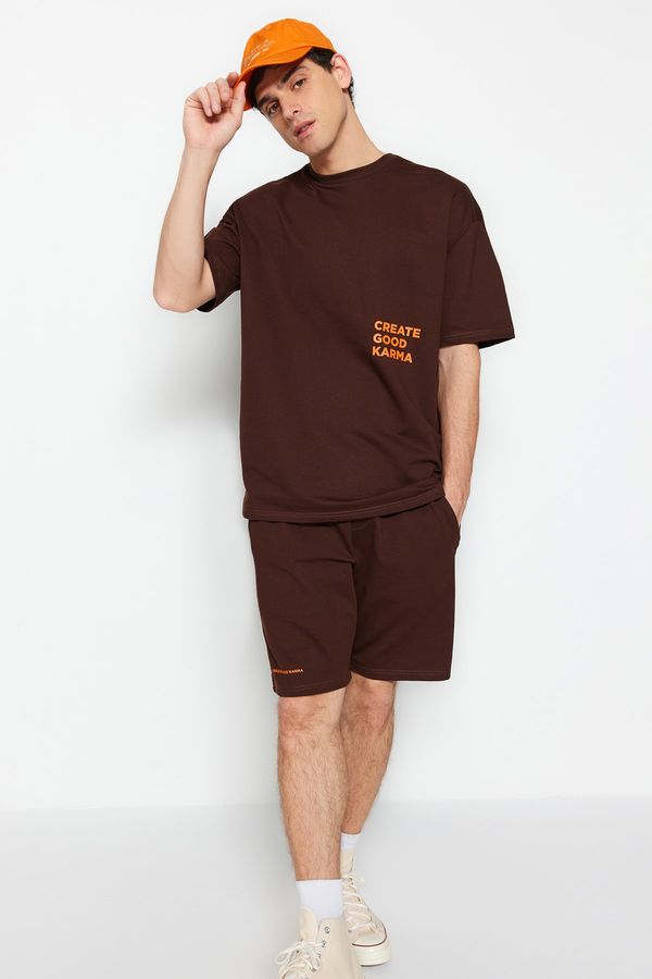 Trendyol Trendyol Sweatsuit - Brown - Relaxed fit