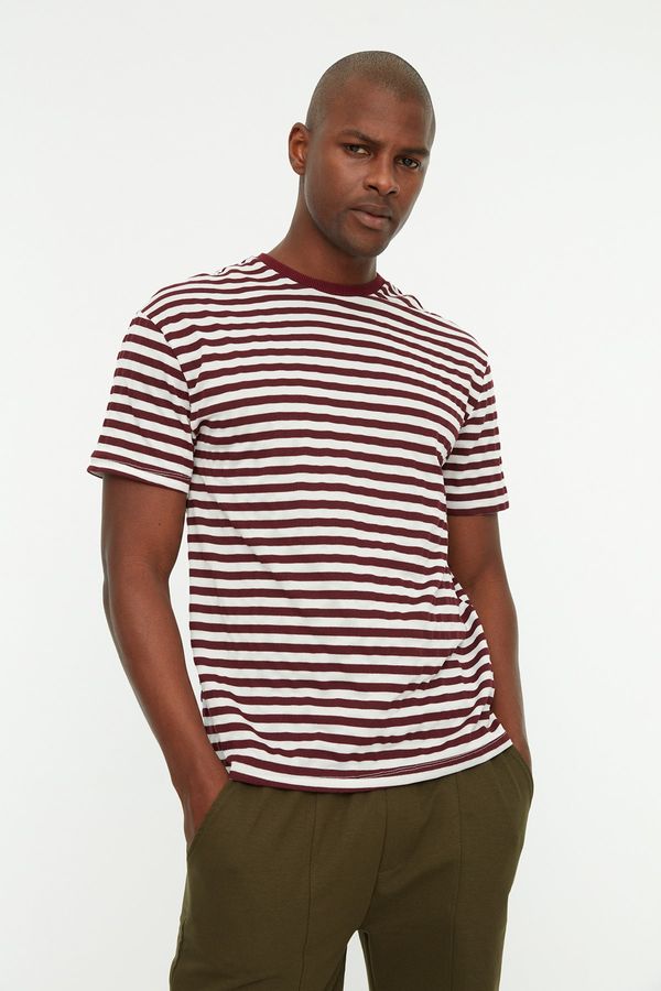 Trendyol Trendyol T-Shirt - Burgundy - Relaxed fit