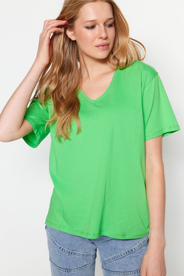 Trendyol Trendyol T-Shirt - Green - Boyfriend