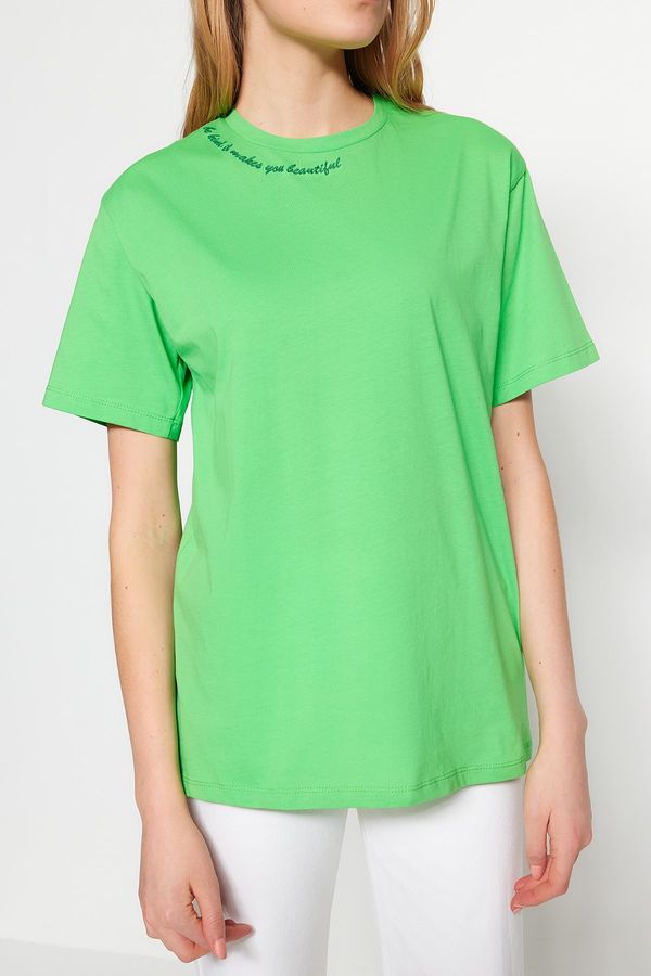 Trendyol Trendyol T-Shirt - Green - Oversize