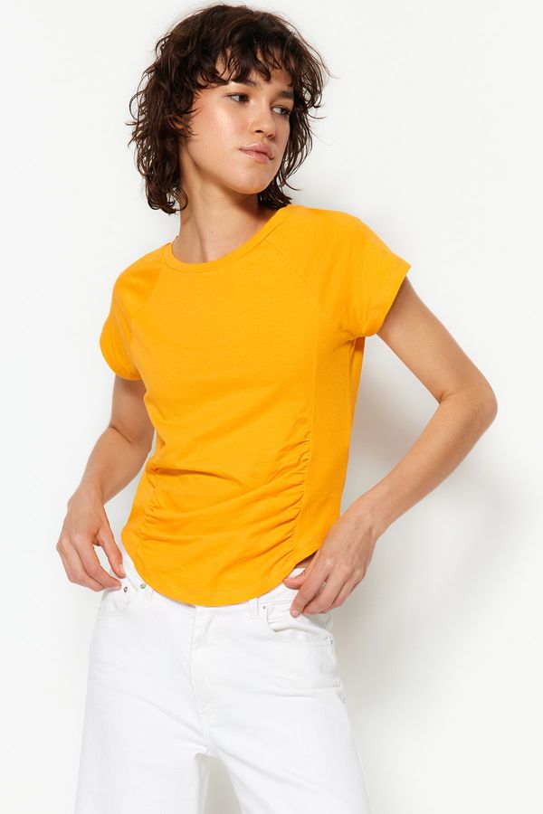 Trendyol Trendyol T-Shirt - Orange - Slim fit