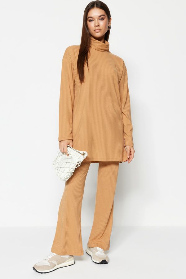 Trendyol Trendyol Two-Piece Set - Brown - Relaxed fit