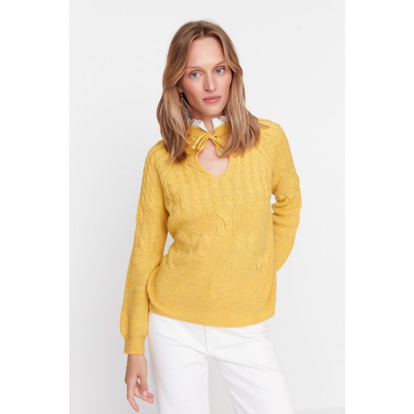 Trendyol Trendyol Yellow Knitted Detailed Knitwear Sweater